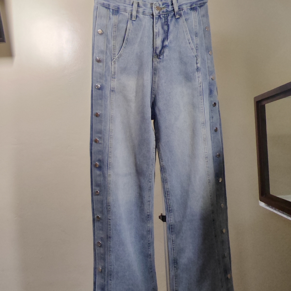 Wide Leg Snap-Trim Light Blue Jeans